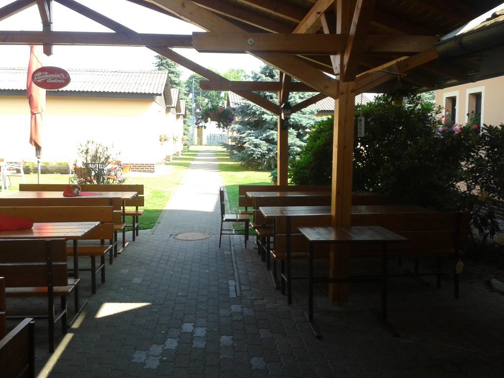 Sportcentrum Dvorak Villa Hluboká nad Vltavou Dış mekan fotoğraf